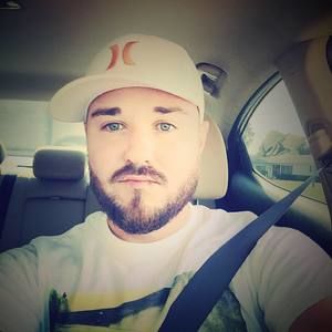 Meet your Posher, Hobie